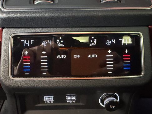 Used 2020 Audi S6 Premium Plus w/ S Sport Package image 66