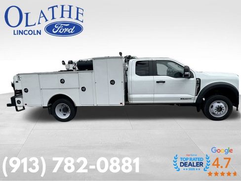 Used 2023 Ford F550 4x4 SuperCab Super Duty image 6