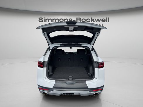 Used 2025 Chevrolet Blazer LT AWD/4WD image 9