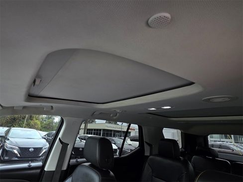 Used 2020 Chevrolet Traverse Premier w/ Redline Edition image 8