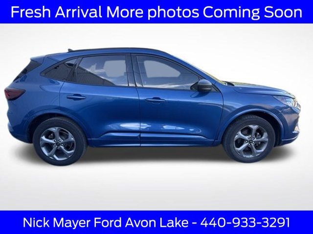 Used 2023 Ford Escape ST-Line w/ Tech Pack #1 AWD/4WD image 4