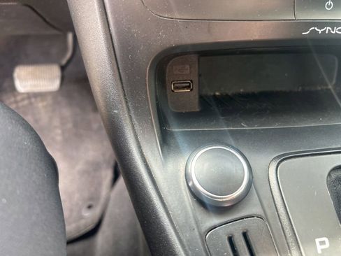 Used 2017 Ford Focus SE image 20