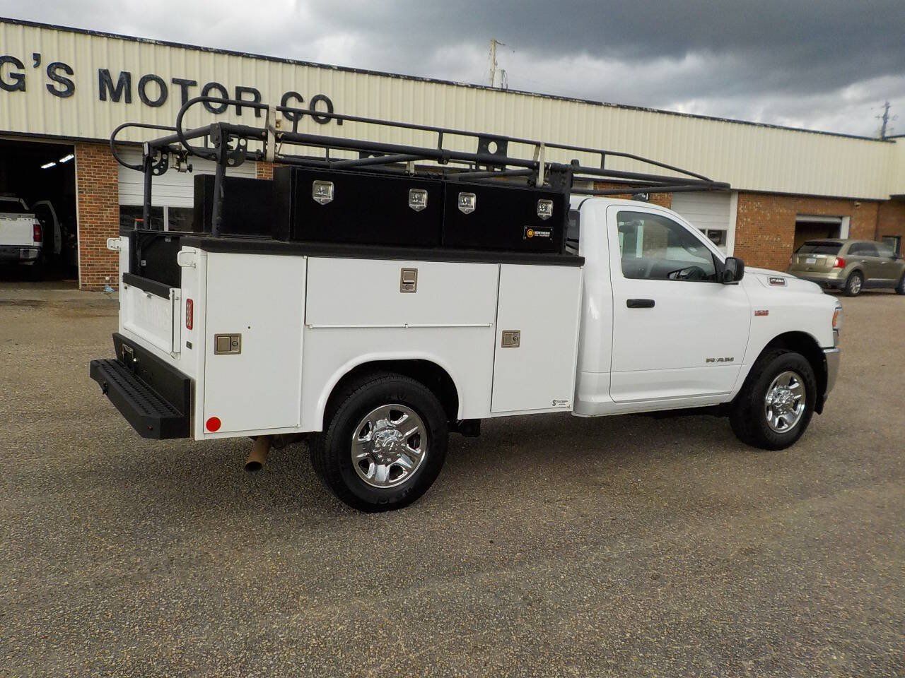 Used 2022 RAM 2500 Tradesman RWD image 6