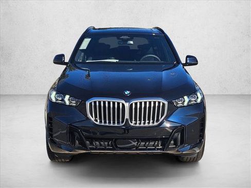 Used 2026 BMW X5 sDrive40i RWD image 2