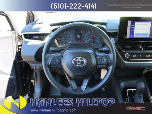 Used 2025 Toyota Corolla LE FWD image 15