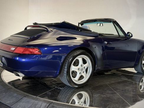Used 1996 Porsche 911 image 23