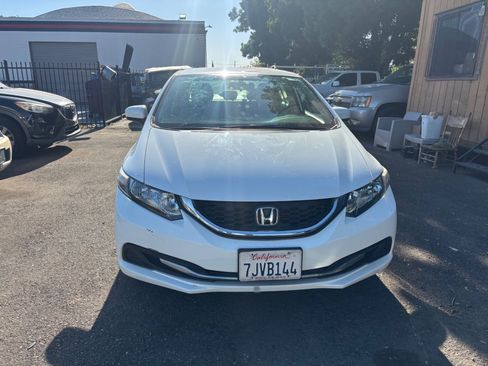 Used 2015 Honda Civic LX image 2
