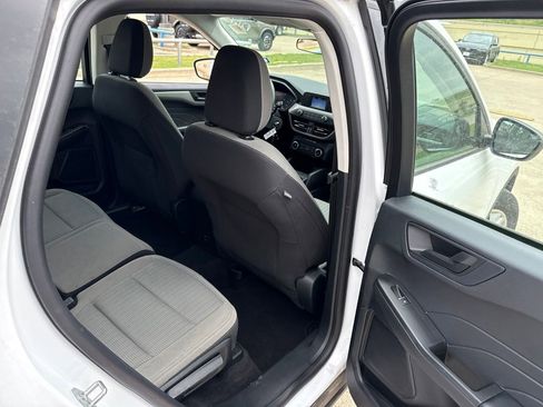 Used 2022 Ford Escape S AWD/4WD image 13