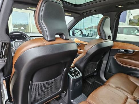 Certified 2024 Volvo XC90 T8 Plus w/ Protection Package Premier AWD/4WD image 21