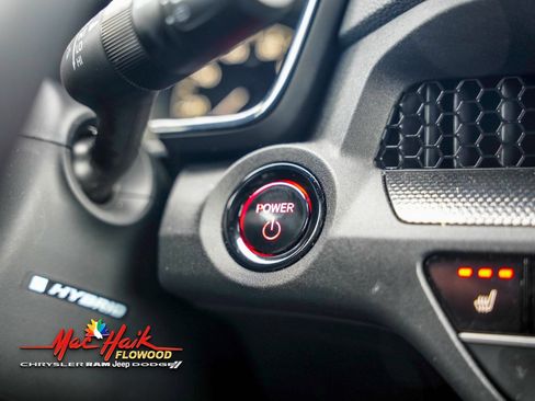 Used 2025 Honda CR-V Sport image 18