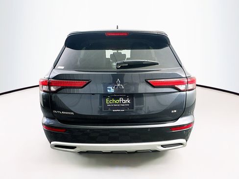 Used 2024 Mitsubishi Outlander SE image 7