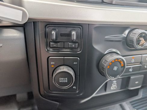 New 2026 Ford F550 4x4 Regular Cab Super Duty image 11