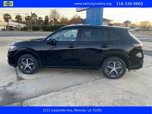 Used 2023 Honda HR-V EX-L image 3