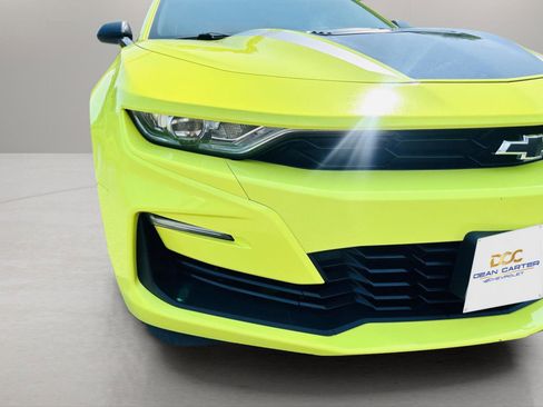 Used 2021 Chevrolet Camaro SS image 12