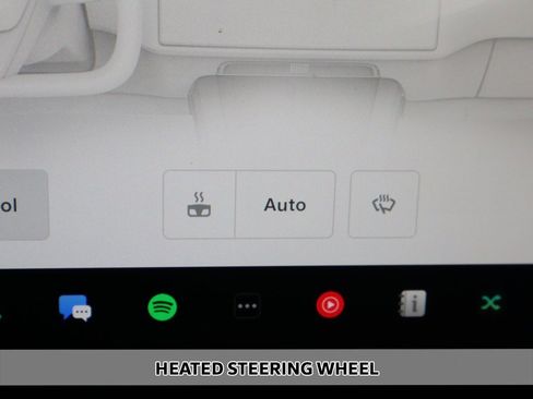 Used 2021 Tesla Model S Plaid image 10