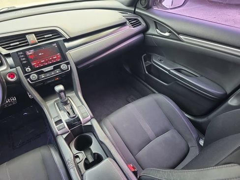 Used 2019 Honda Civic Sport image 21