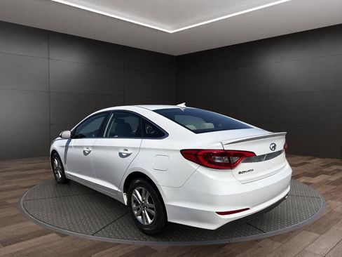 Used 2017 Hyundai Sonata SE FWD image 6