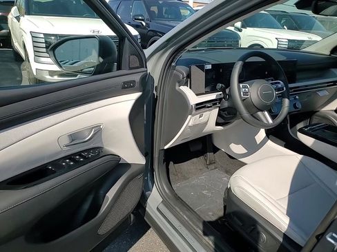 New 2026 Hyundai Tucson Limited image 12
