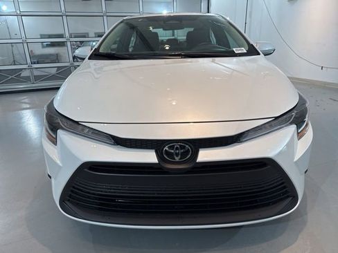 New 2026 Toyota Corolla LE image 3
