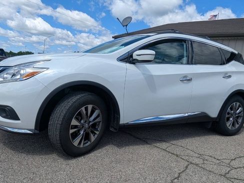 Used 2016 Nissan Murano SV w/ Cargo Package FWD image 4