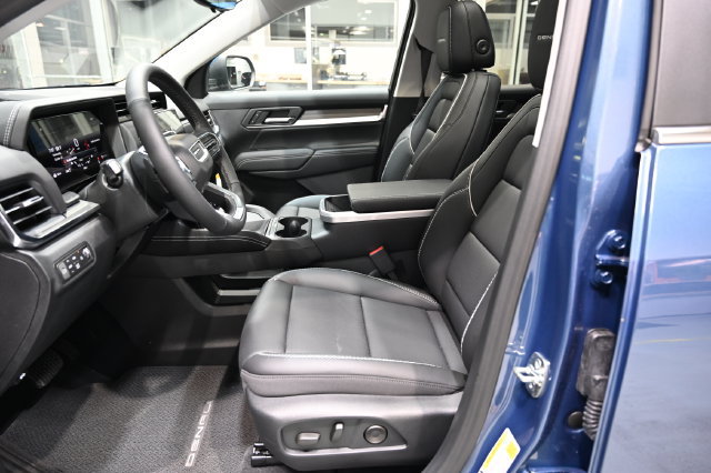 New 2027 GMC Terrain Denali AWD/4WD image 9