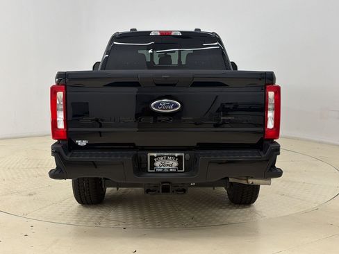 New 2026 Ford F250 XL w/ STX Appearance Package AWD/4WD image 10