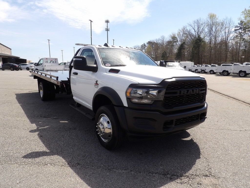 Used 2024 RAM 4500 Tradesman RWD image 11