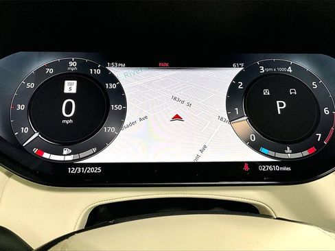 Used 2023 Land Rover Range Rover SE image 13