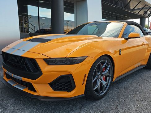 New 2026 Ford Mustang GT Premium w/ GT Performance Package RWD image 4
