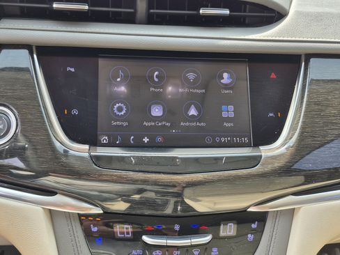 Used 2020 Cadillac XT6 Premium Luxury FWD image 25