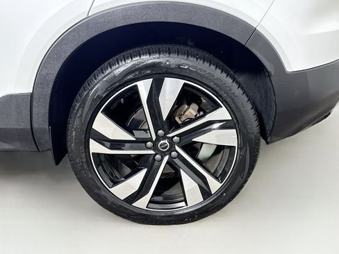 Used 2023 Volvo XC40 B5 Plus w/ Climate Package AWD/4WD image 29