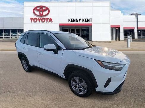 Certified 2025 Toyota RAV4 XLE AWD/4WD image 1