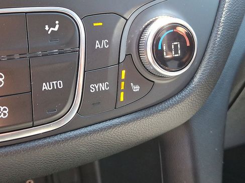Certified 2020 Chevrolet Equinox LT AWD/4WD image 19