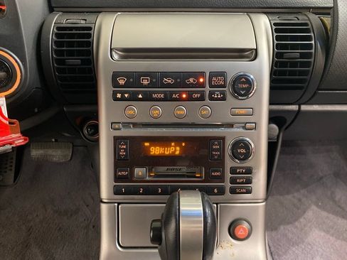 Used 2004 INFINITI G35 Coupe w/ Premium Pkg RWD image 17
