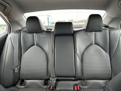 Used 2023 Toyota Camry SE image 27