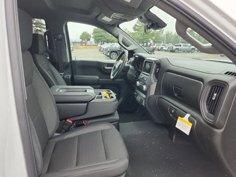 New 2026 GMC Sierra 1500 Pro w/ Graphite Edition image 7