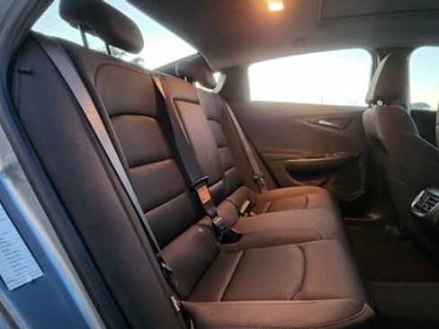 Used 2024 Chevrolet Malibu LT image 13