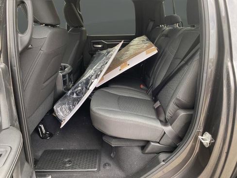 New 2025 RAM 2500 Big Horn image 33