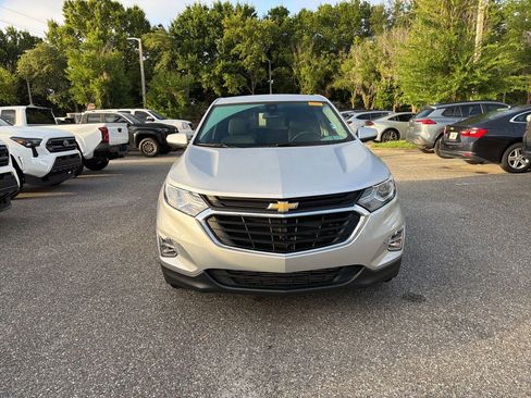 Used 2021 Chevrolet Equinox LT FWD image 6