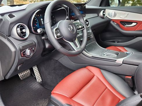 Used 2021 Mercedes-Benz GLC 300 GLC 300 image 7