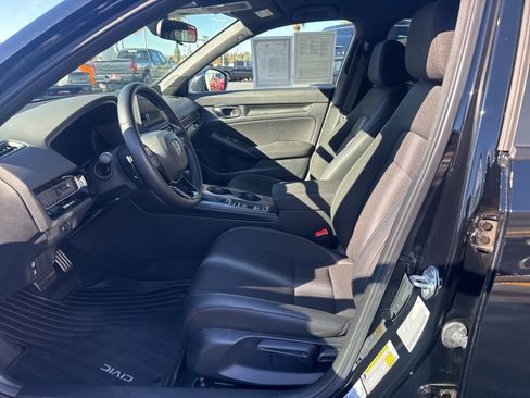Used 2024 Honda Civic Sport image 13