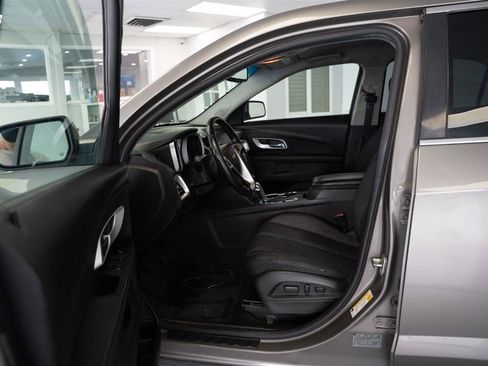 Used 2011 Chevrolet Equinox LT w/ Driver Convenience Package AWD/4WD image 10