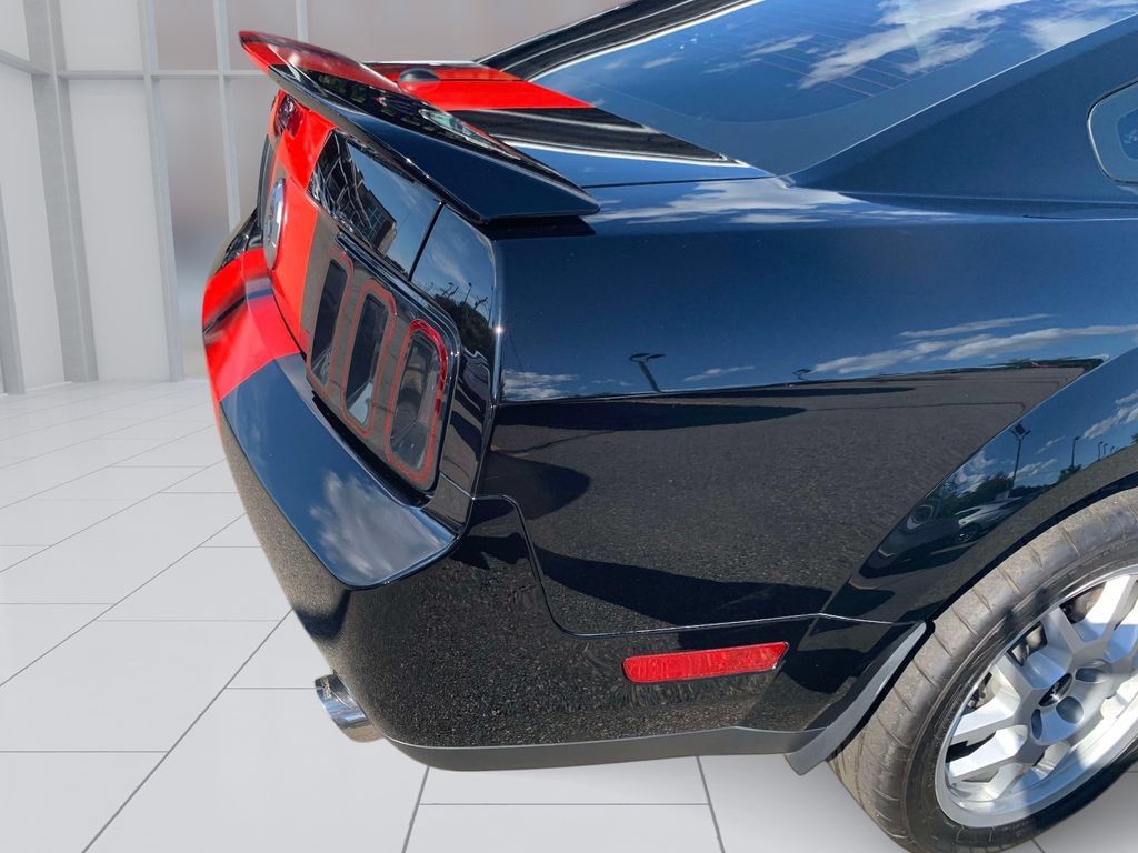 Used 2009 Ford Mustang Shelby GT500 RWD image 16