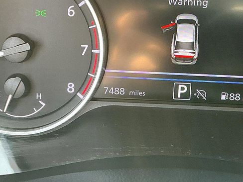 Certified 2024 Nissan Sentra SR w/ SR Premium Package image 16