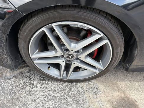 Used 2014 Mercedes-Benz E 350 Sedan image 3