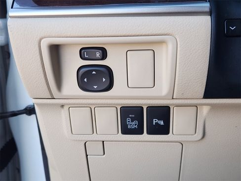 Used 2014 Lexus ES 350 image 22