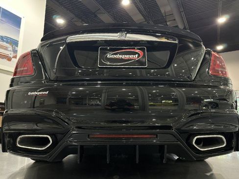 Used 2015 Rolls-Royce Wraith RWD image 40