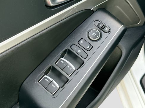 Used 2023 Acura Integra A-Spec image 17