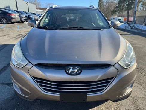 Used 2013 Hyundai Tucson GLS image 2