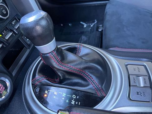 Used 2015 Subaru BRZ Limited w/ Popular Package #1B image 18